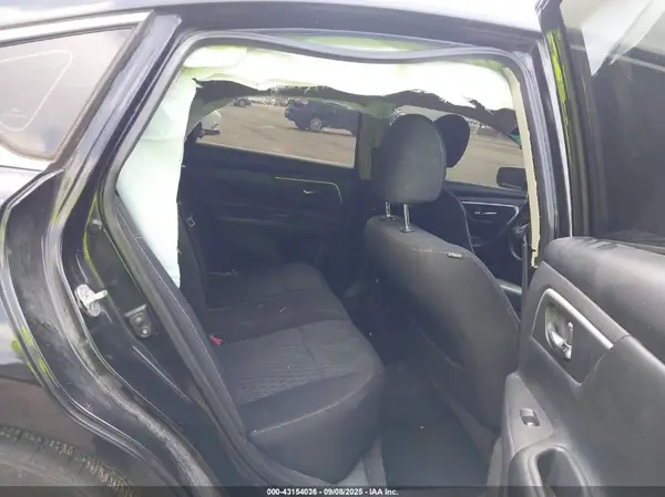 1N4AL3AP8HC493578 2017 NISSAN ALTIMA - Image 8
