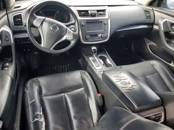 1N4AL3AP8HC497775 2017 NISSAN ALTIMA - Image 8