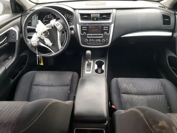 1N4AL3AP8HC940135 2017 NISSAN ALTIMA - Image 8