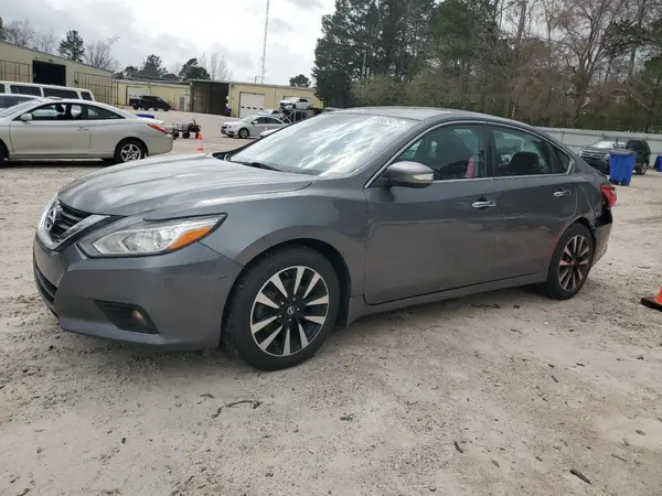 1N4AL3AP8HC940152 2017 NISSAN ALTIMA - Image 1