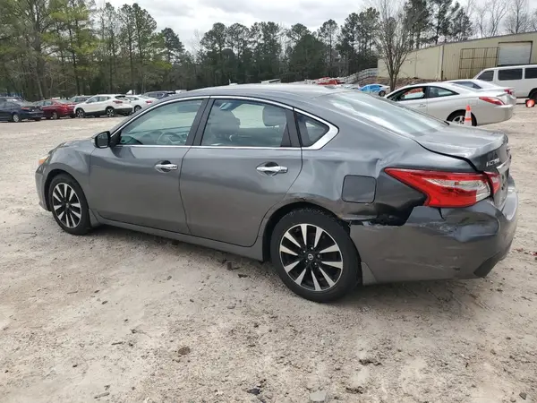 1N4AL3AP8HC940152 2017 NISSAN ALTIMA - Image 2