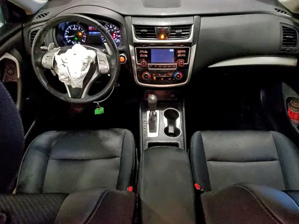 1N4AL3AP8HC940488 2017 NISSAN ALTIMA - Image 8