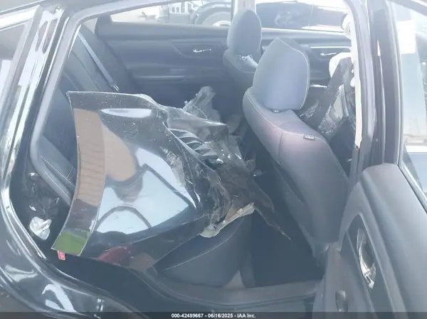 1N4AL3AP8HN302374 2017 NISSAN ALTIMA - Image 8