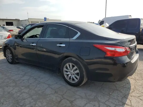 1N4AL3AP8HN303041 2017 NISSAN ALTIMA - Image 2