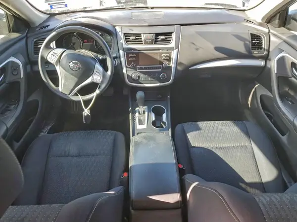 1N4AL3AP8HN303864 2017 NISSAN ALTIMA - Image 8