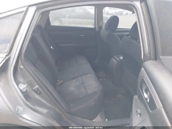 1N4AL3AP8HN304660 2017 NISSAN ALTIMA - Image 8