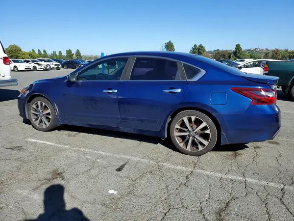 1N4AL3AP8HN305159 2017 NISSAN ALTIMA - Image 2
