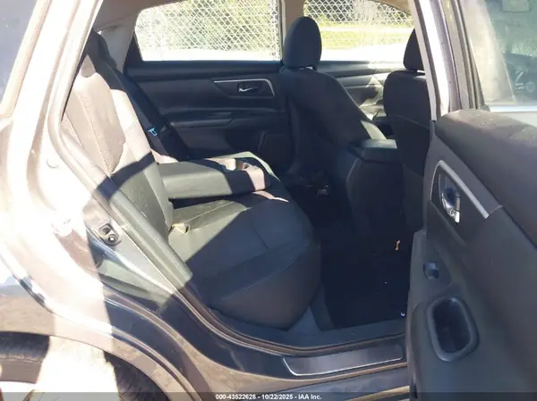 1N4AL3AP8HN305436 2017 NISSAN ALTIMA - Image 8