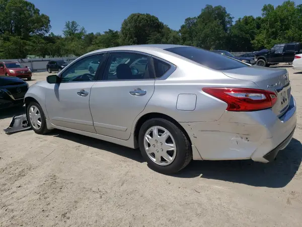1N4AL3AP8HN307090 2017 NISSAN ALTIMA - Image 2