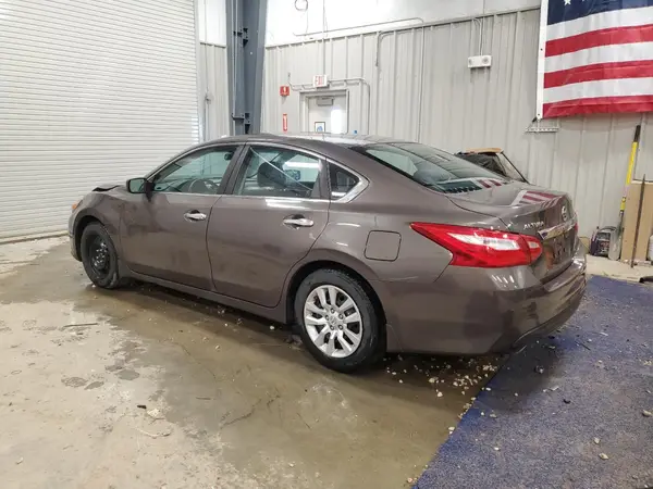1N4AL3AP8HN307977 2017 NISSAN ALTIMA - Image 2