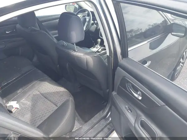 1N4AL3AP8HN310068 2017 NISSAN ALTIMA - Image 8