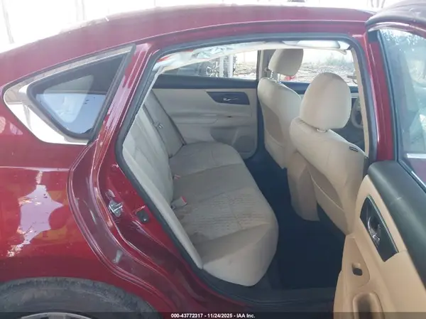 1N4AL3AP8HN316579 2017 NISSAN ALTIMA - Image 8
