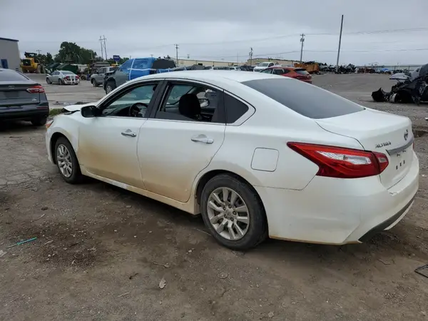 1N4AL3AP8HN316954 2017 NISSAN ALTIMA - Image 2