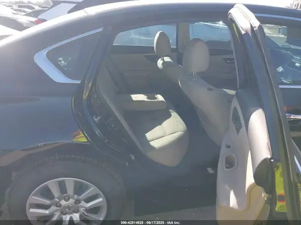 1N4AL3AP8HN317277 2017 NISSAN ALTIMA - Image 8