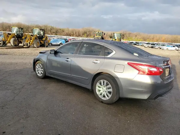 1N4AL3AP8HN318025 2017 NISSAN ALTIMA - Image 2