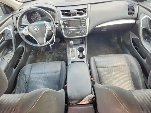 1N4AL3AP8HN322026 2017 NISSAN ALTIMA - Image 8