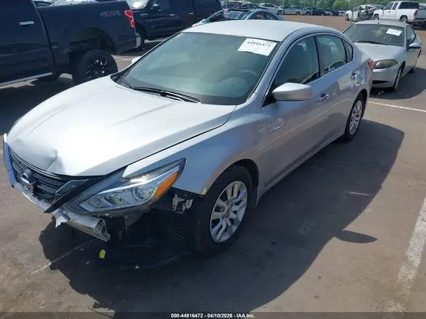1N4AL3AP8HN323743 2017 NISSAN ALTIMA - Image 2