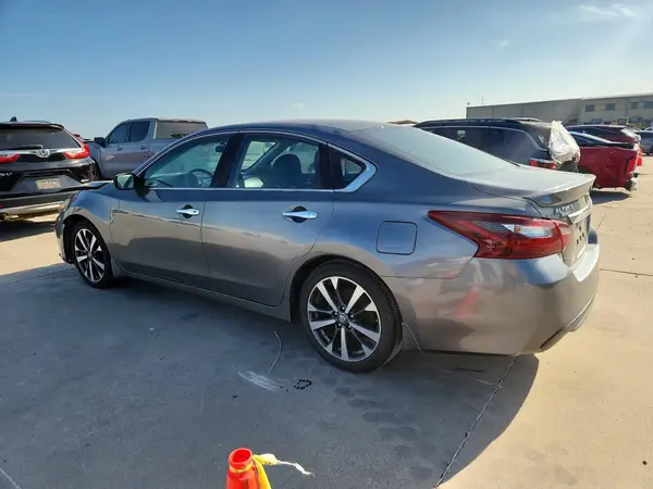 1N4AL3AP8HN326092 2017 NISSAN ALTIMA - Image 2