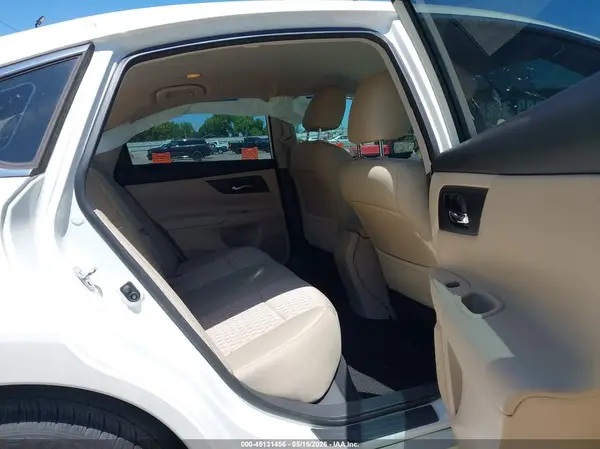 1N4AL3AP8HN327890 2017 NISSAN ALTIMA - Image 8