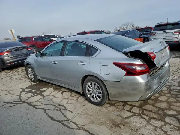 1N4AL3AP8HN331423 2017 NISSAN ALTIMA - Image 2