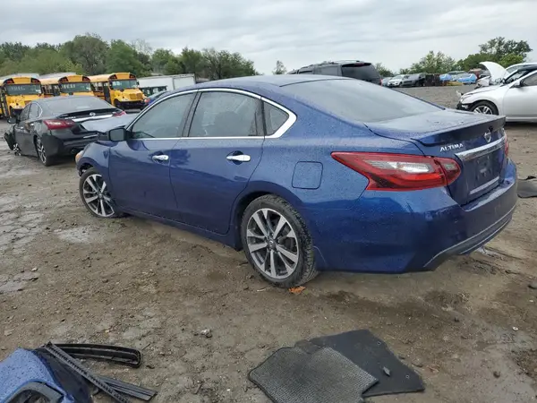 1N4AL3AP8HN331924 2017 NISSAN ALTIMA - Image 2