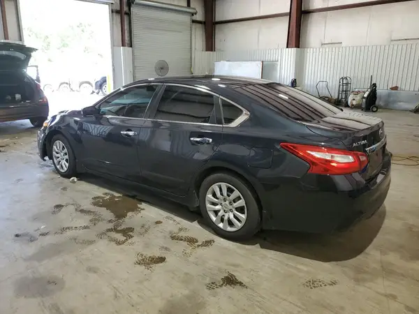 1N4AL3AP8HN332121 2017 NISSAN ALTIMA - Image 2