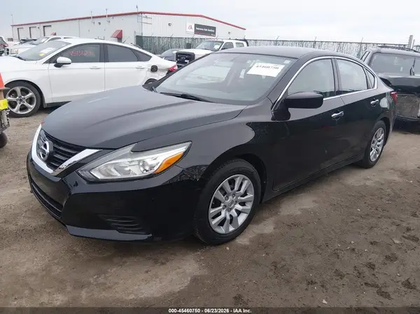 1N4AL3AP8HN332622 2017 NISSAN ALTIMA - Image 2