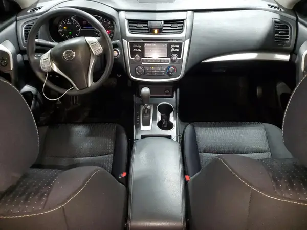 1N4AL3AP8HN337044 2017 NISSAN ALTIMA - Image 8
