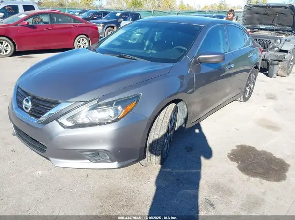 1N4AL3AP8HN338954 2017 NISSAN ALTIMA - Image 2