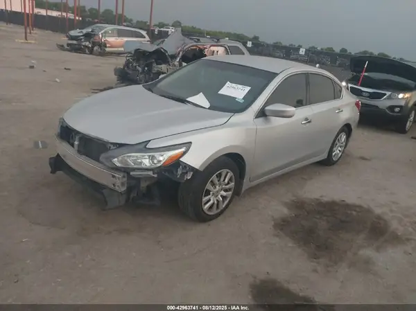 1N4AL3AP8HN341921 2017 NISSAN ALTIMA - Image 2