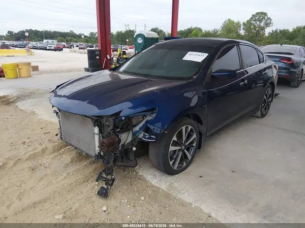 1N4AL3AP8HN342678 2017 NISSAN ALTIMA - Image 2