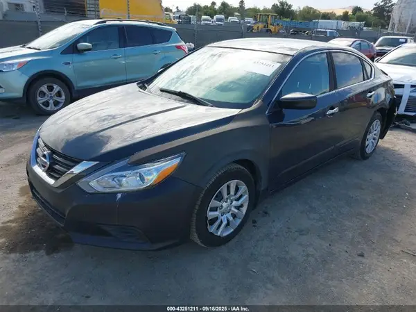 1N4AL3AP8HN344074 2017 NISSAN ALTIMA - Image 2