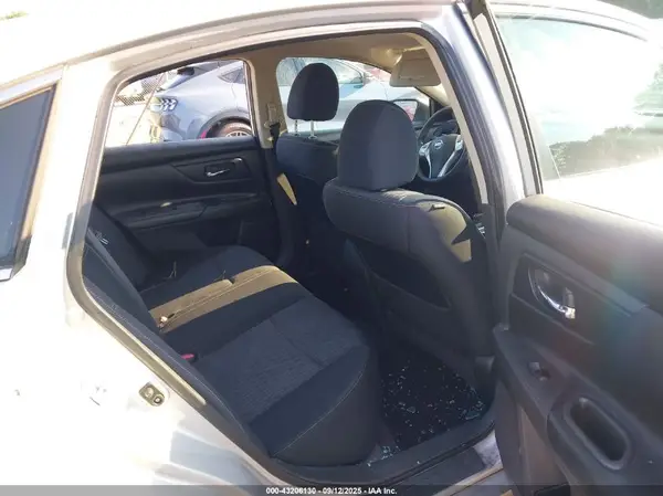 1N4AL3AP8HN346438 2017 NISSAN ALTIMA - Image 8