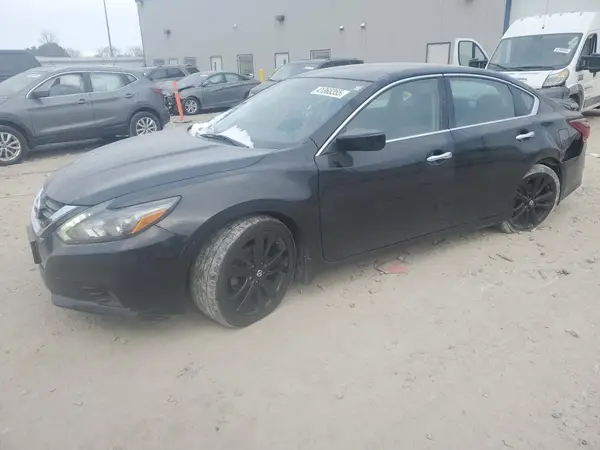 1N4AL3AP8HN346780 2017 NISSAN ALTIMA - Image 1