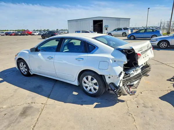 1N4AL3AP8HN347069 2017 NISSAN ALTIMA - Image 2