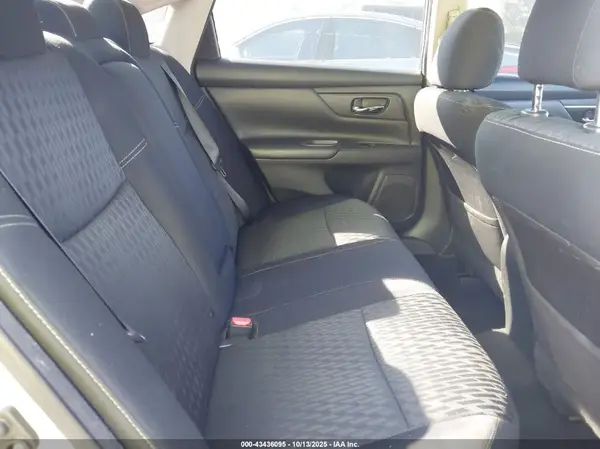 1N4AL3AP8HN347251 2017 NISSAN ALTIMA - Image 8