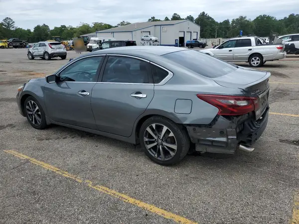 1N4AL3AP8HN349937 2017 NISSAN ALTIMA - Image 2