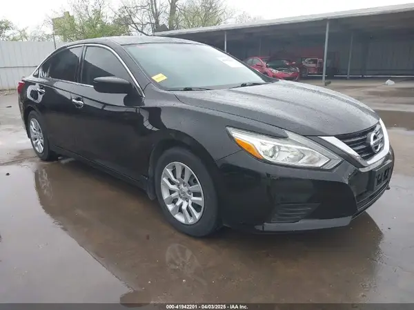 1N4AL3AP8HN351882 2017 NISSAN ALTIMA - Image 1