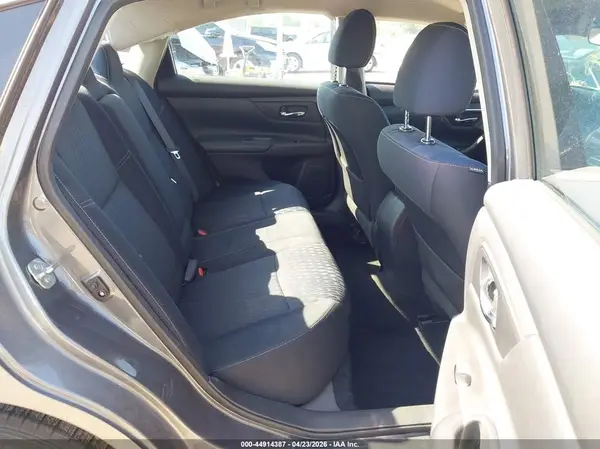 1N4AL3AP8HN352661 2017 NISSAN ALTIMA - Image 8
