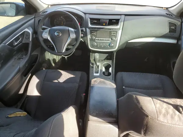 1N4AL3AP8HN352742 2017 NISSAN ALTIMA - Image 8