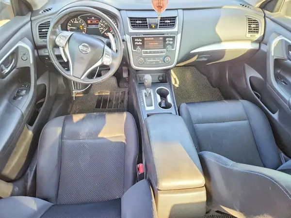 1N4AL3AP8HN353048 2017 NISSAN ALTIMA - Image 8