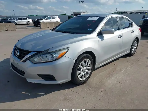 1N4AL3AP8HN354006 2017 NISSAN ALTIMA - Image 2