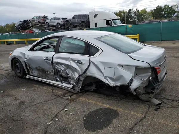 1N4AL3AP8HN354734 2017 NISSAN ALTIMA - Image 2