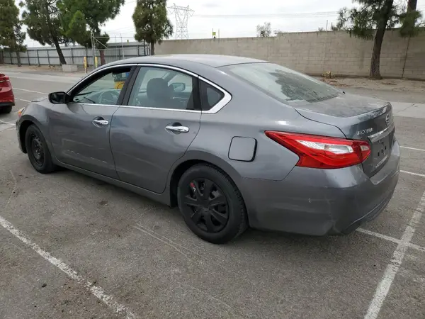 1N4AL3AP8HN357312 2017 NISSAN ALTIMA - Image 2