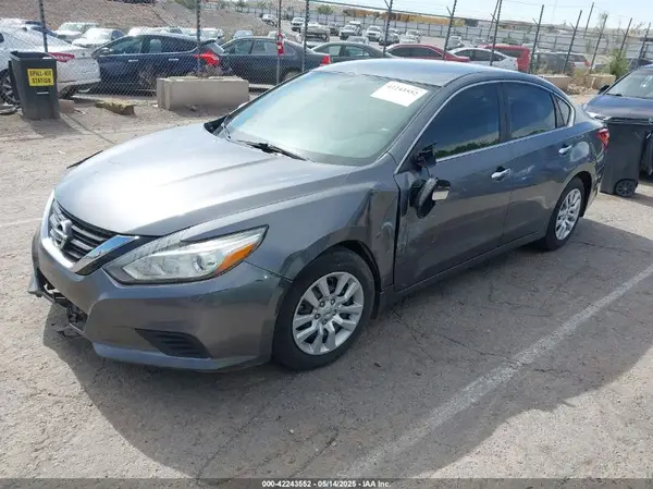 1N4AL3AP8HN359299 2017 NISSAN ALTIMA - Image 2