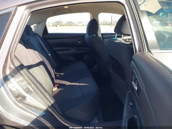 1N4AL3AP8HN359741 2017 NISSAN ALTIMA - Image 8