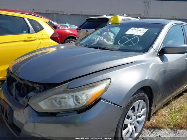 1N4AL3AP8HN362106 2017 NISSAN ALTIMA - Image 2