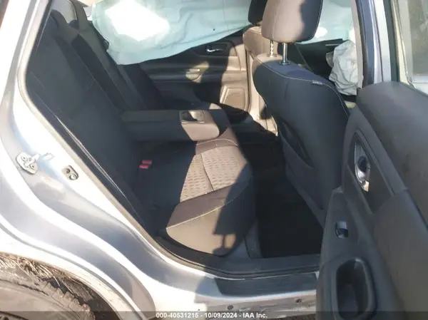 1N4AL3AP8HN363353 2017 NISSAN ALTIMA - Image 8