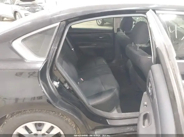 1N4AL3AP8HN365328 2017 NISSAN ALTIMA - Image 8