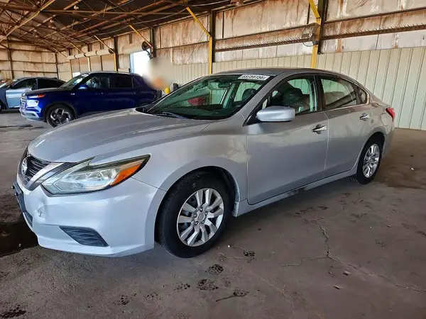 1N4AL3AP8HN365748 2017 NISSAN ALTIMA - Image 1
